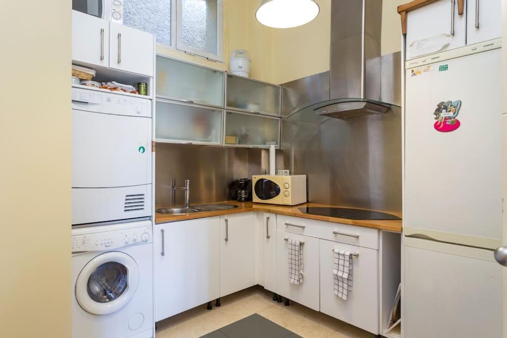 ארויומולינוס Madrid City Modern Apartment In Villa, Free Wifi מראה חיצוני תמונה